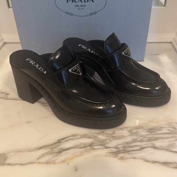 NIB Prada Chocolate Brushed Leather Heeled Loafer Mules EU 37.5 US 7.5 - Picture 5 of 11